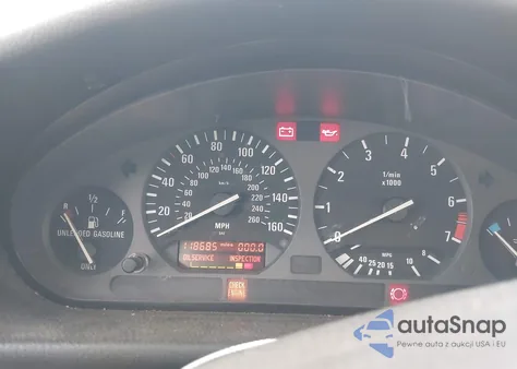 1994 BMW 325 Ic Automatic z USA, uszkodzony, nr VIN WBABJ632XRJD32945